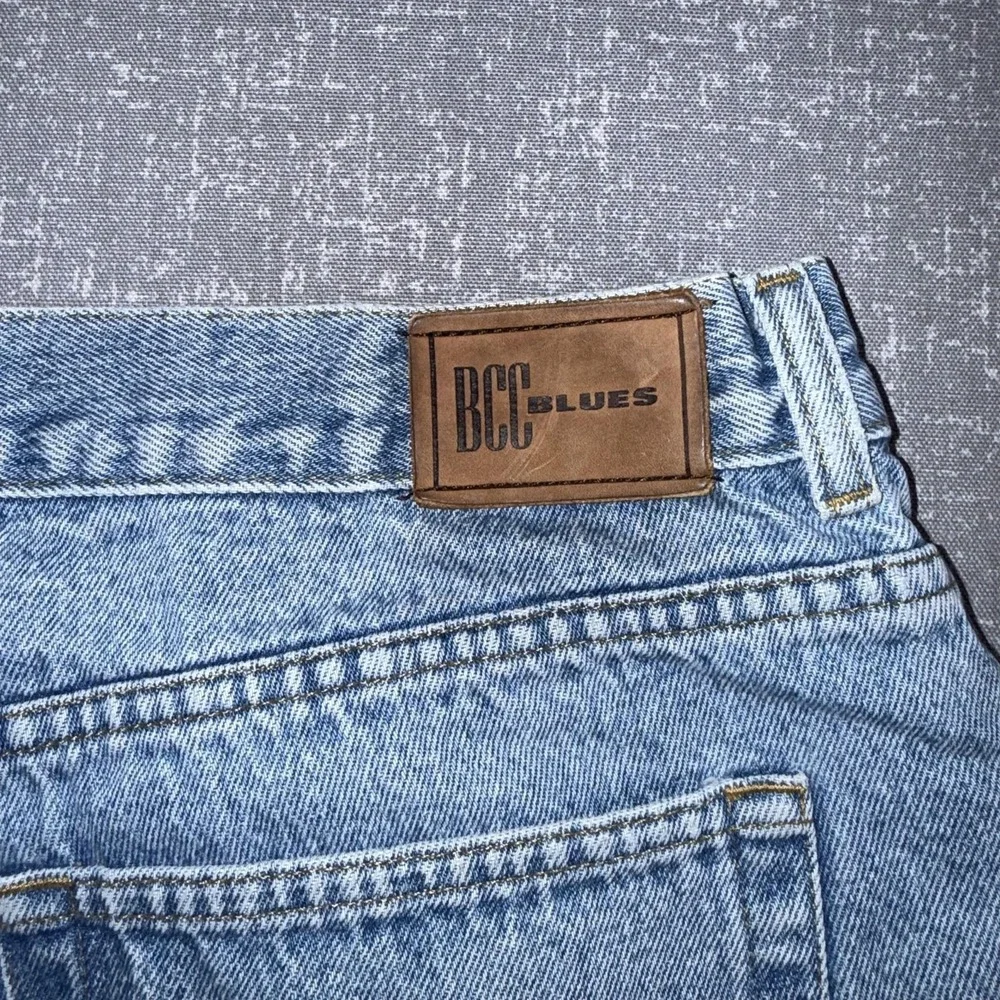BCC Blues Jeans Mens 36x30 Light Wash Denim Loose Fit Straight Leg Classic